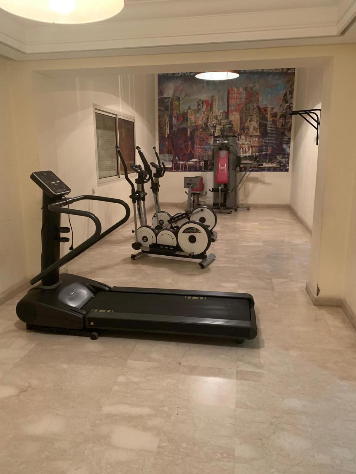 Beau Duplex Fonctionnel Avec Piscine Appartement *